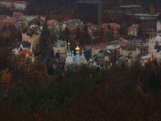 Rusk (pravoslavn) kostel se zlatou stechou